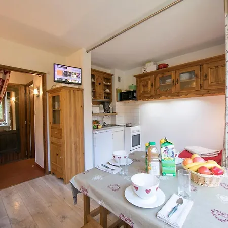 Sainte-foy-l'argentiere Sleeps 2 Pool