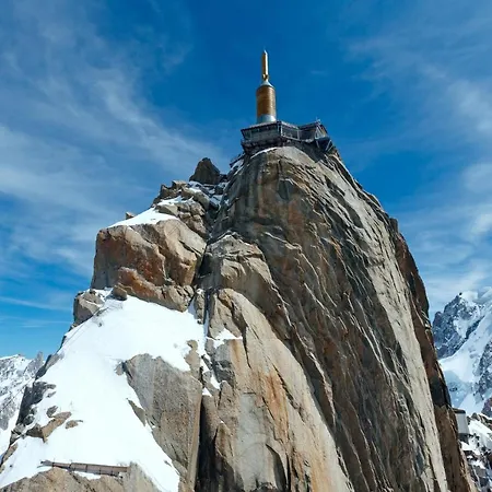 Sainte-foy-l'argentiere Sleeps 2 Pool *
