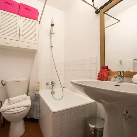Sainte-foy-l'argentiere Sleeps 2 Pool